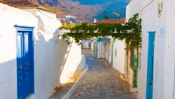 Alla scoperta di Hydra: l'isola greca che odia le auto