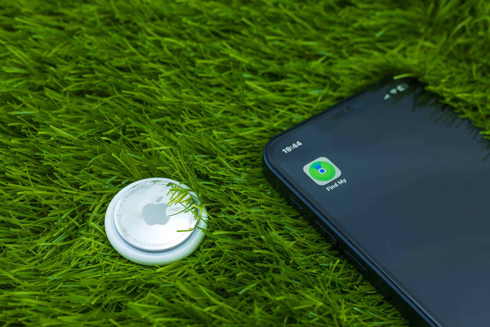 AirTag, il dispositivo che ti aiuta a ritrovare le cose. Cos'è e perché dovresti acquistarlo?