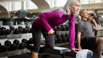 I muscoli della longevità: perché allenare la forza è il nuovo atto di amore verso se stessi