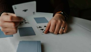 Come si gioca a solitario: regole e spiegazione semplice