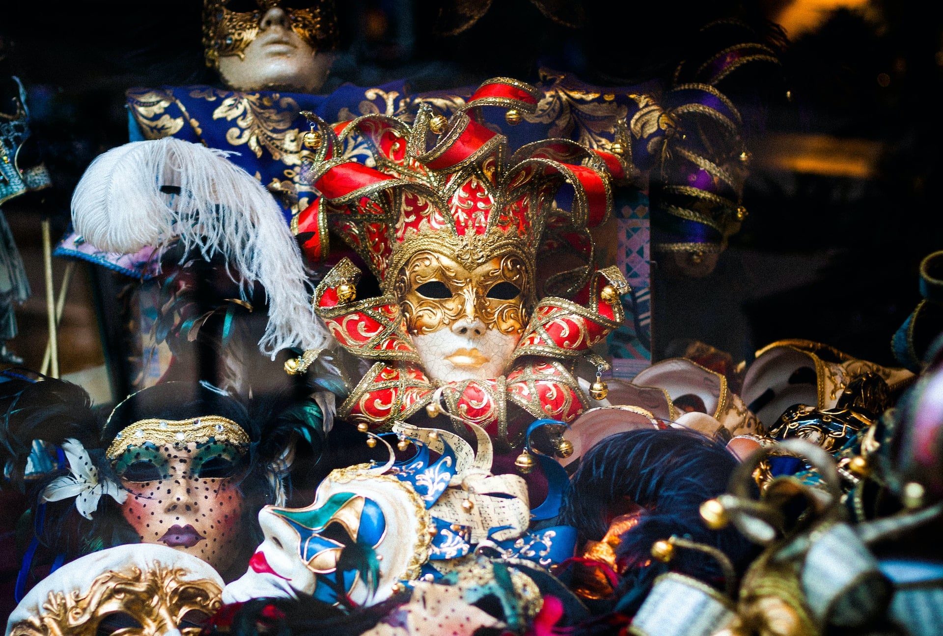 carnevale.llanydd-lloyd-5kL77tAHTqQ-unsplash