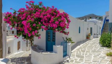 Grecia: una terra affascinante da scoprire, comodamente in traghetto