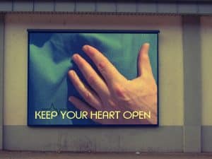 Come riconoscere l'infarto: ecco i 7 segnali da non sottovalutare