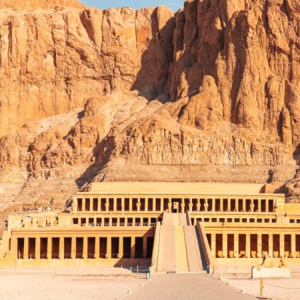 Il Cairo, il Nilo e il Lago Nasser