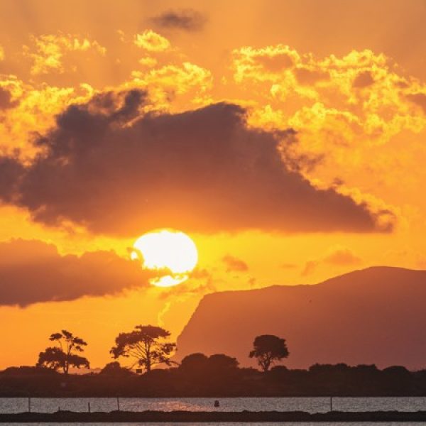 Tramonti siciliani: tra sole e saline