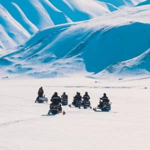 Islanda, motoslitta e avventure tra i ghiacci
