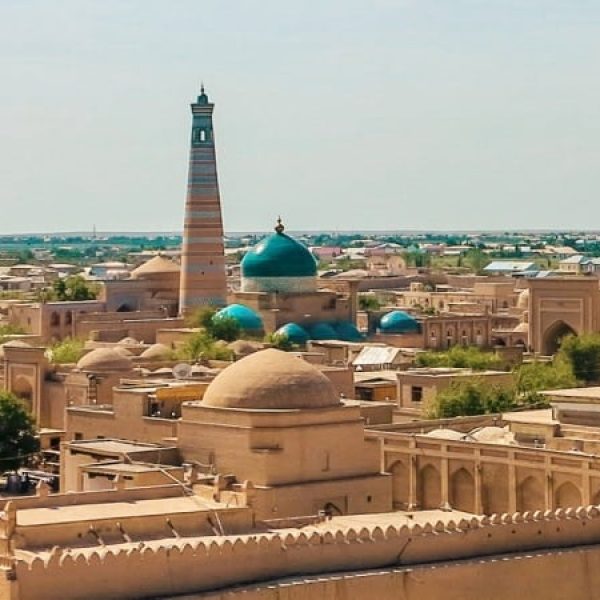 Uzbekistan sulla Via della Seta (da Roma)