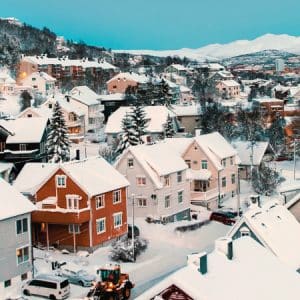 Tromso, paesaggio artico e aurora boreale