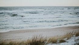 Mare in inverno: 10 mete tra caldo, relax e divertimento